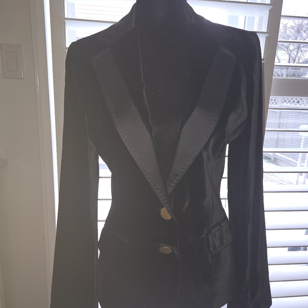 Dolce & Gabbana (D&G) velvet tuxedo blazer. EUC Size 42